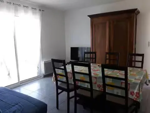 Сasa de vacaciones Maisons A 200 M De La *